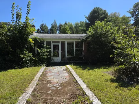 262 Taylor Hill Rd, Griswold, CT 06351