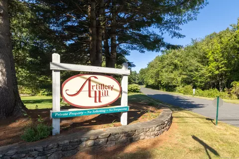 108 Cannon Ridge Dr #108, Watertown, CT 06795