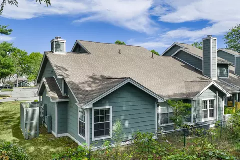 108 Spyglass Cir #108, Groton, CT 06340