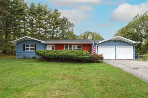4 Kenmere Blvd, Danbury, CT 06810