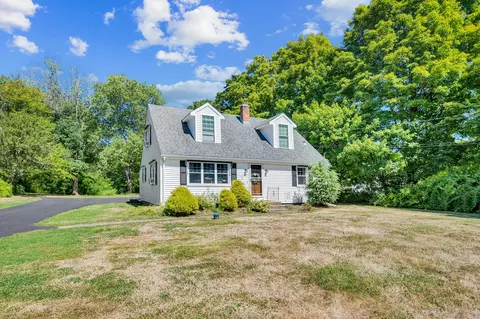 337 Flanders St, Southington, CT 06489