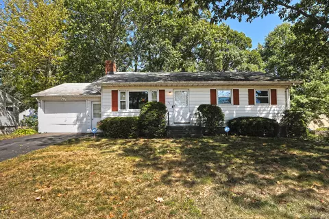 23 Edith St, West Haven, CT 06516