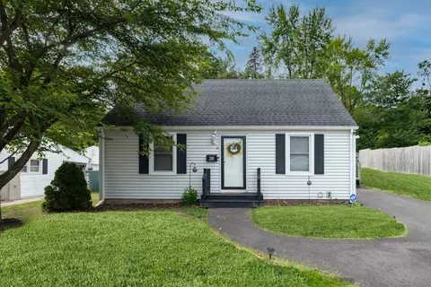 28 Dee Ave, Meriden, CT 06451
