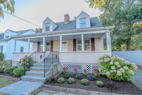 175 Seaside Ave #1, Stamford, CT 06902