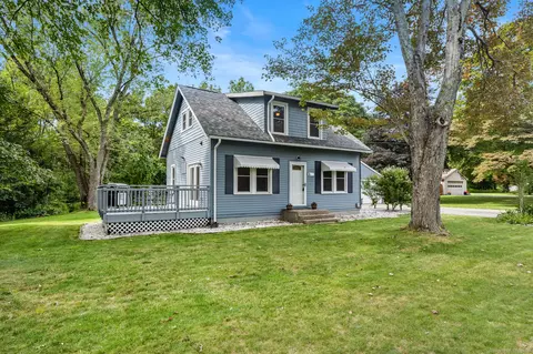 16 Thornbush Road Ext, Mansfield, CT 06250
