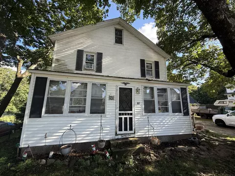 21 Anthony St, Willimantic, CT 06226