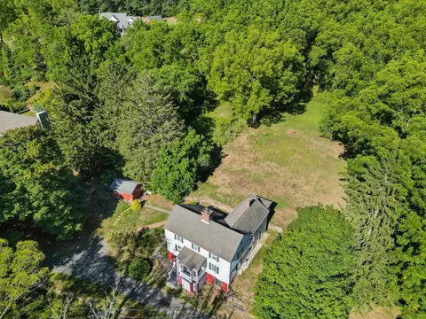 779 Millbrook Rd, Middletown, CT 06457
