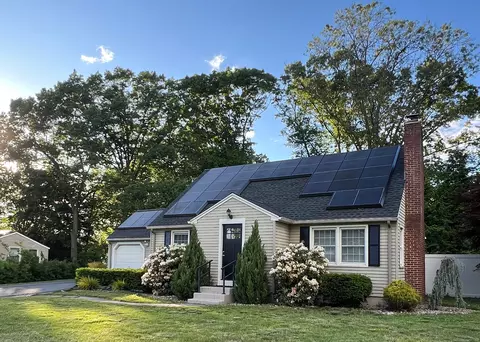 191 Stuart Dr, Southington, CT 06489