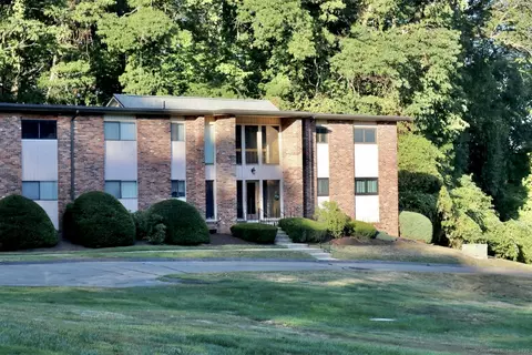 3 Murphys Ln #12, Shelton, CT 06484