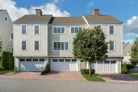 77 Havemeyer Ln #90, Stamford, CT 06902