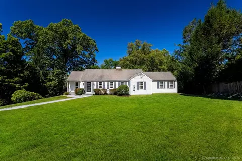 64 Obtuse Hill Rd, Brookfield, CT 06804