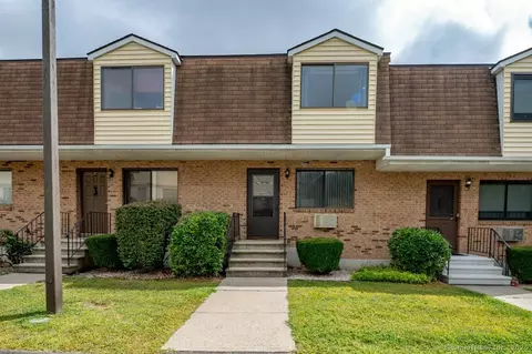 600 Clark Ave #14, Bristol, CT 06010