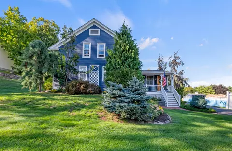 513 Taylor St, Vernon, CT 06066
