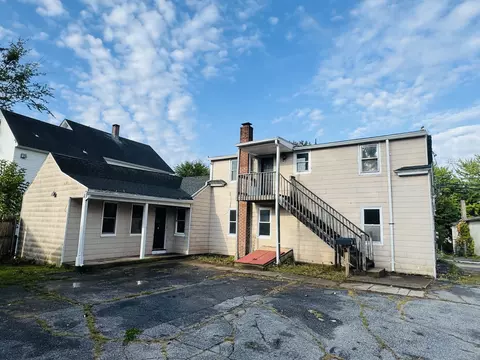 24 Mechanic St, Killingly, CT 06239