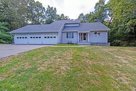 51 Appletree Ln, Portland, CT 06480