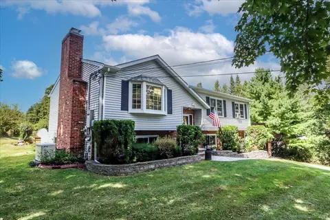 27 Jotham Rd, New Milford, CT 06776