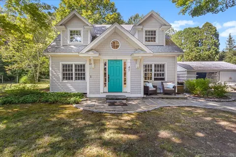 47 Plains Rd, Deep River, CT 06417