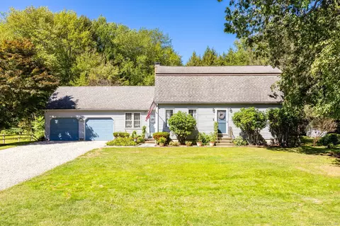120 Buckboard Ln, Bristol, CT 06010