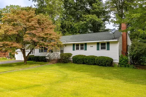 744 Brewer St, East Hartford, CT 06118