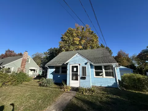 26 West St, Wallingford, CT 06492