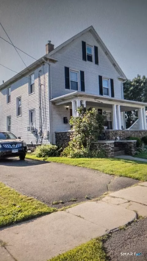 434 Parker Ave S, Meriden, CT 06450