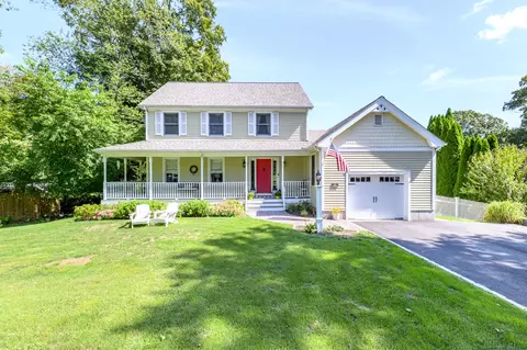 6 Alvin Dr, Norwalk, CT 06850