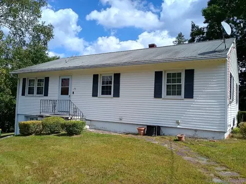 79 Sierra St, Waterbury, CT 06704