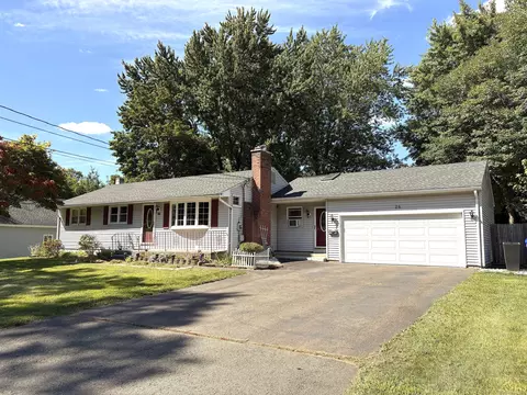 26 Grove Rd, Enfield, CT 06082