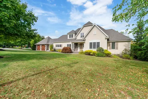 1 Hampshire Ct, Middlebury, CT 06762