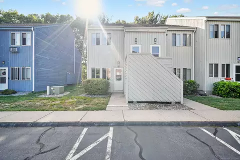 424 Emmett St #K, Bristol, CT 06010