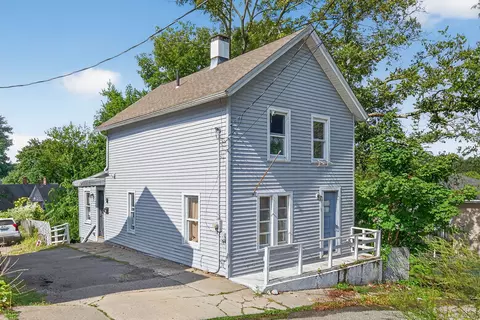 9 Reynolds St, Norwich, CT 06360