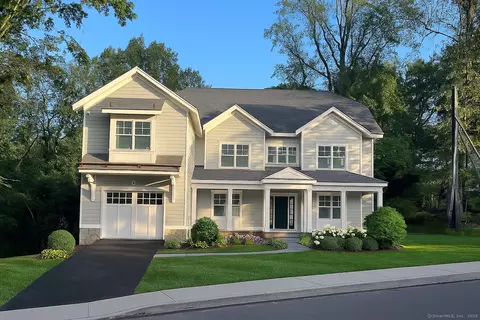 130 West Ave, Darien, CT 06820