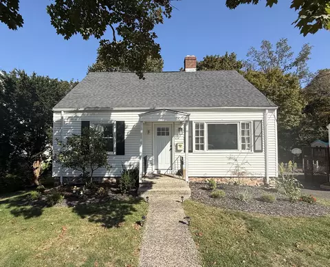 56 Bohemia St, Plainville, CT 06062
