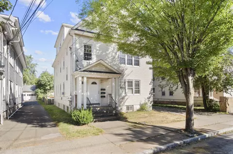 1568 E Main St, Bridgeport, CT 06608