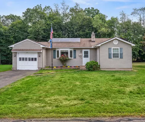 47 Hampshire Rd, Meriden, CT 06450