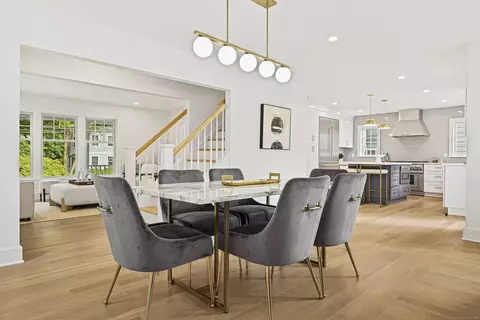 20 Center Dr, Greenwich, CT 06870