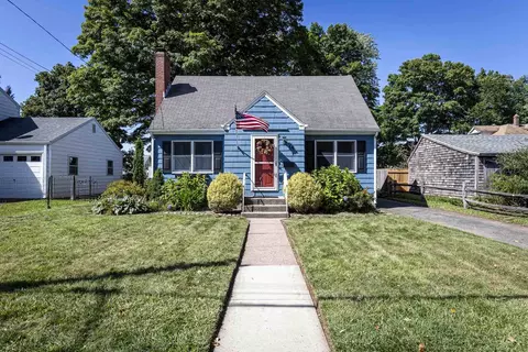 14 Joseph St, Manchester, CT 06042