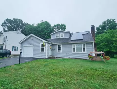 209 Maple St, East Hartford, CT 06118
