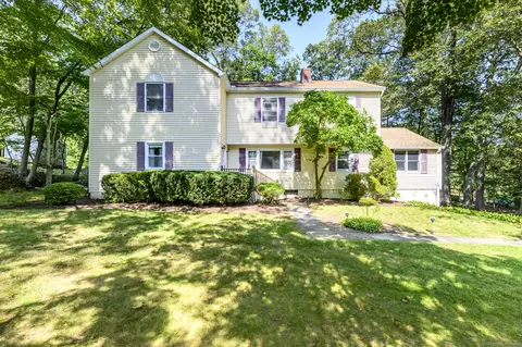 181 Crystal Lake Rd, Stamford, CT 06905