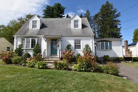 32 Anna Ave, Waterbury, CT 06708