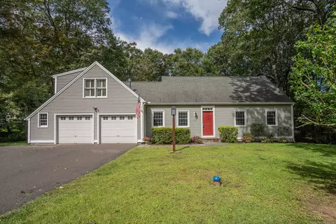 12 Ridge Rd, Burlington, CT 06013