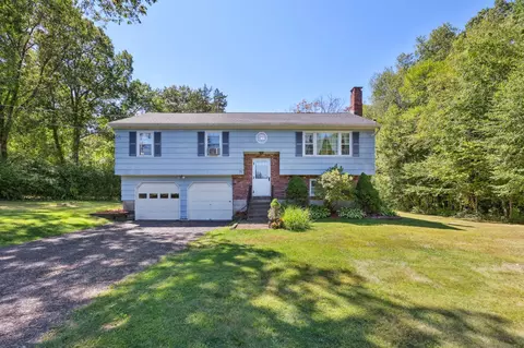 71 Upper Reservoir Rd, New Milford, CT 06776