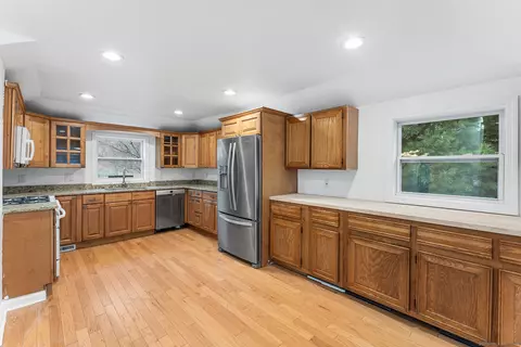 20 Georgetown Rd, Weston, CT 06883