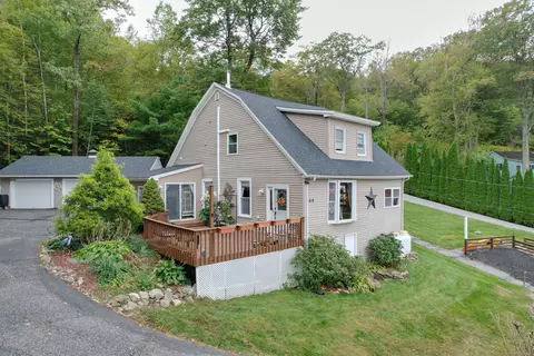 819 E Wakefield Blvd, Winchester, CT 06098