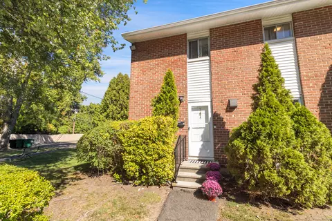 80 County St #3A, Norwalk, CT 06851