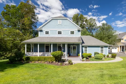 117 Periwinkle Dr #117, Middlebury, CT 06762