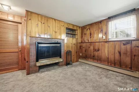 Living - 15 Lin Sal St, Windsor Locks, CT 06096 photo 6 of 6