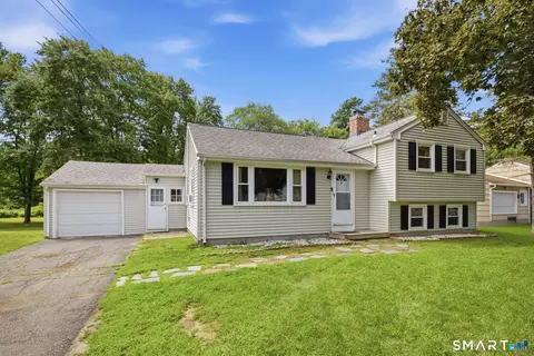 Exterior - 15 Lin Sal St, Windsor Locks, CT 06096 photo 3 of 10