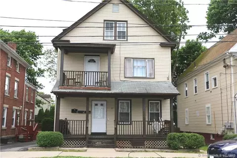 21 Williams St, New London, CT 06320