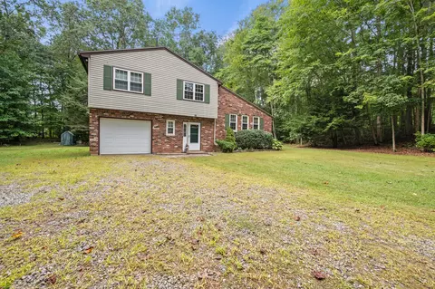 77 Oconnell Road Ext, Colchester, CT 06415